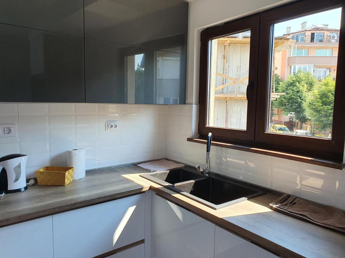 Sunny Apartment Blagoevgrad Buitenkant foto